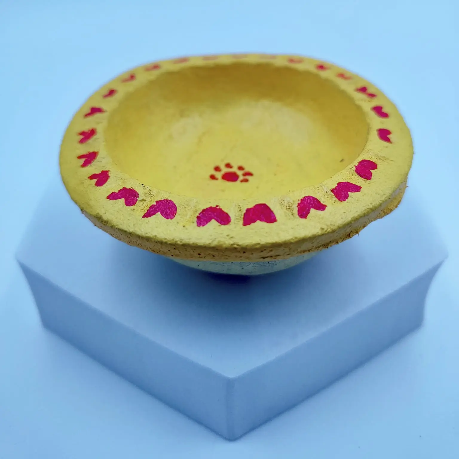 /storage/photos/1/Products/Cow Dung Product/floating diyo (6).webp